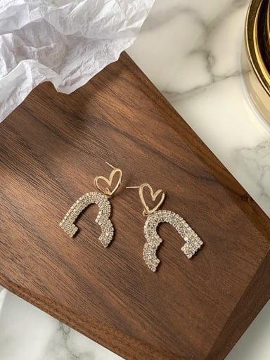 Alloy With Imitation Gold Plated Simplistic Irregular Flash Diamond Love  Cluster Earrings