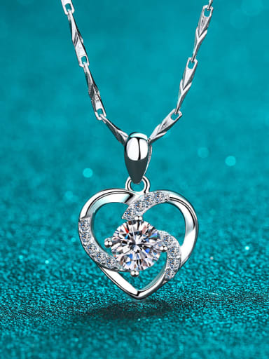 Sterling Silver 0.8 CT Moissanite Heart Dainty Necklace