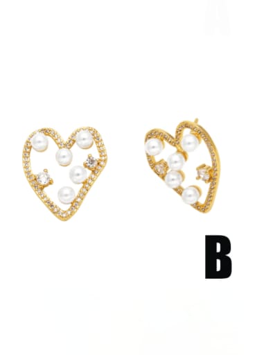 B Brass Imitation Pearl Heart Minimalist Stud Earring