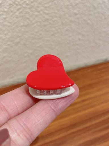 Red 2.5cm Enamel Minimalist Heart Zinc Alloy Jaw Hair Claw