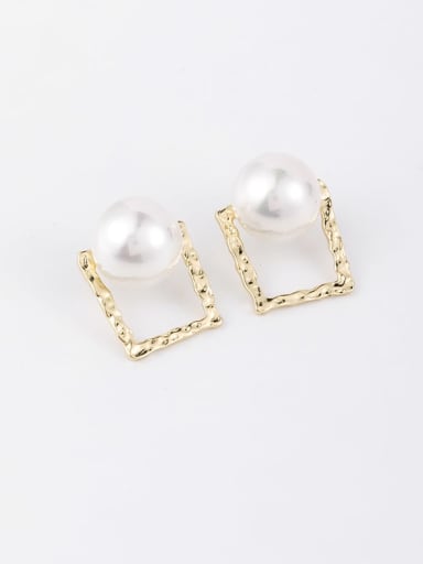 Zinc Alloy Imitation Pearl White Geometric Minimalist Earrings