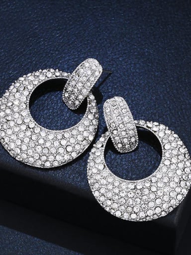 Alloy Rhinestone Geometric Luxury Cluster Earring