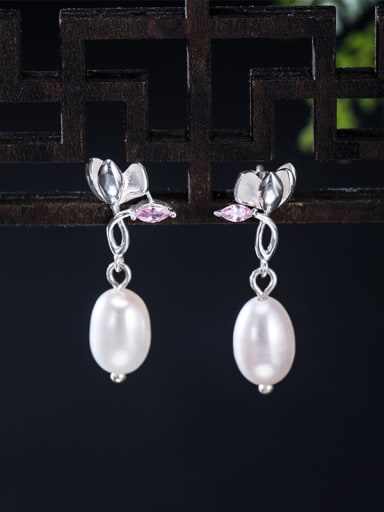 925 Sterling Silver Imitation Pearl Flower Vintage Drop Earring