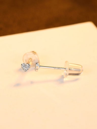 platinum 925 Sterling Silver Cubic Zirconia Heart Minimalist Stud Earring