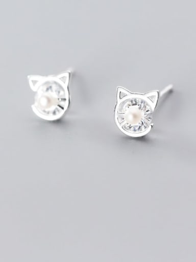 925 Sterling Silver Cubic Zirconia Cat Minimalist Stud Earring