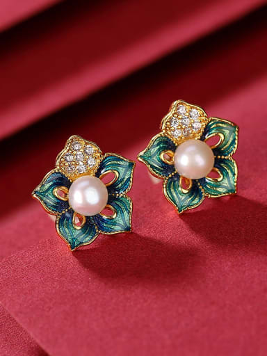 925 Sterling Silver Imitation Pearl Enamel Flower Vintage Stud Earring