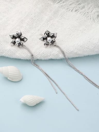 Brass Imitation Pearl Black Flower Minimalist Drop Earring