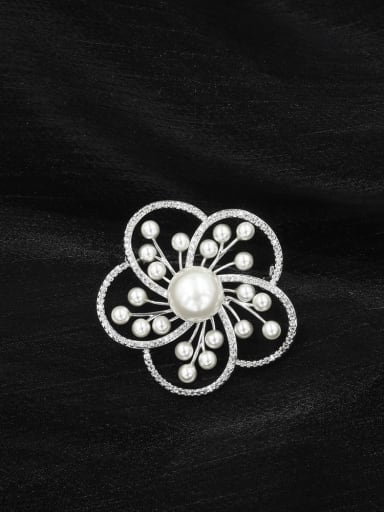 Brass Imitation Pearl White Flower Classic Brooch