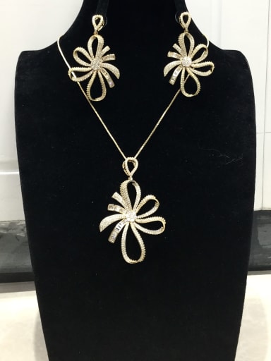 Dainty Flower Copper Cubic Zirconia White Earring and Necklace Set