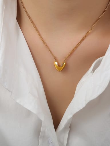 P1666 Golden Necklace 39 5cm Titanium Steel Trend Heart  Earring and Necklace Set