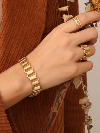 E037 Gold Bracelet Titanium Steel Minimalist Geometric  Earring Bracelet and Necklace Set