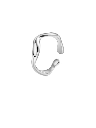 Stainless steel ring with irregular fluid lines