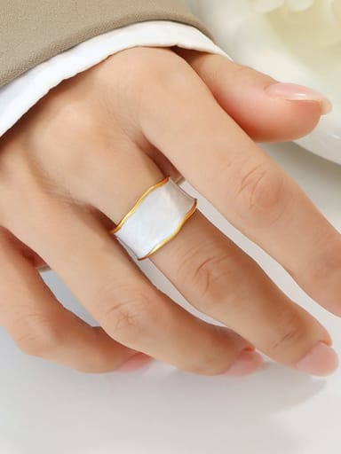 A431 golden white drop oil ring is Titanium Steel Enamel Geometric Vintage Band Ring