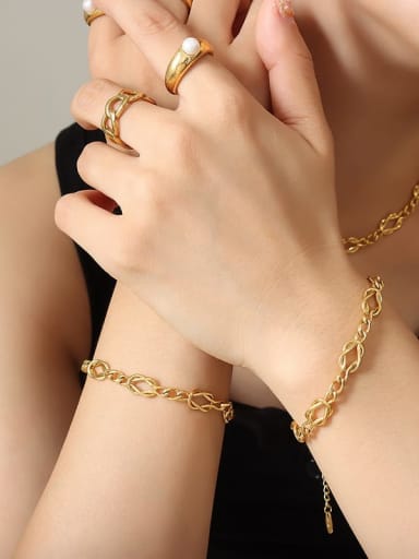 E355 gold bracelet 15 5cm Trend Geometric Titanium Steel Bracelet and Necklace Set