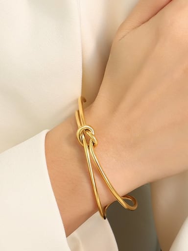 Z159 gold inner circumference of 18.5cm Titanium Steel Minimalist Double Layer Line Knot Ring and Bangle Set