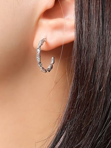 Steel pleated Earrings Titanium Steel C Type Pleated Minimalist Stud Earring