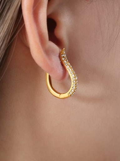 F981 gold+white Titanium Steel Rhinestone Geometric Hip Hop Huggie Earring