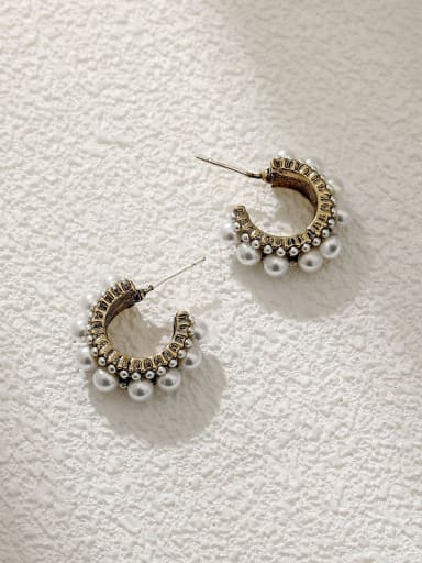 Brass Imitation Pearl Geometric Vintage Stud Earring