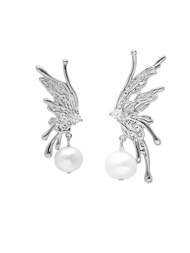 White K Brass Imitation Pearl Butterfly Vintage Stud Earring
