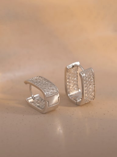 18K gold+ white Brass Cubic Zirconia Geometric Minimalist Huggie Earring