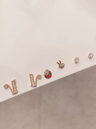 Brass Cubic Zirconia Letter Cute Set  Stud Earring