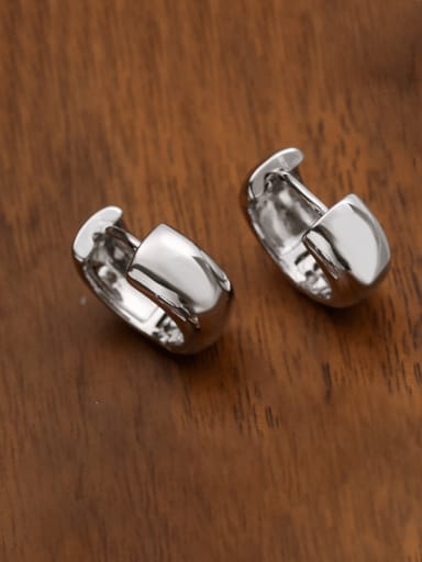 43605 Brass Geometric Minimalist Huggie Earring