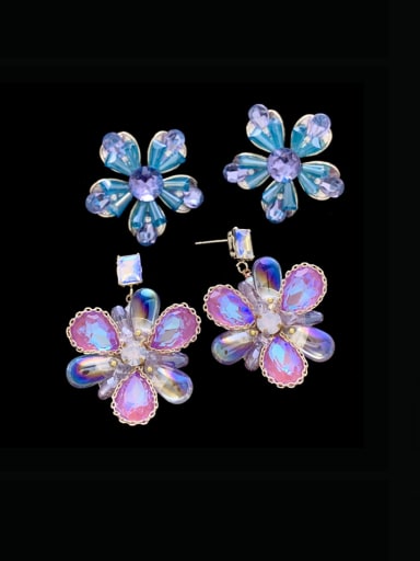 Zinc Alloy Cubic Zirconia Flower Luxury Cluster Earring