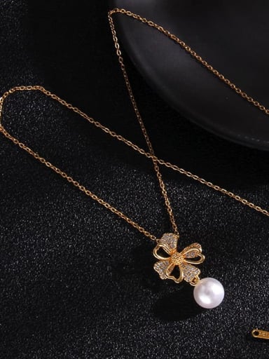 Copper Imitation Pearl Bear Trend Pendant Necklace