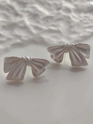 M147 white Brass Butterfly Minimalist Stud Earring
