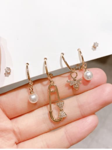 Brass Cubic Zirconia Bowknot  Pin Vintage  Set Huggie Earring