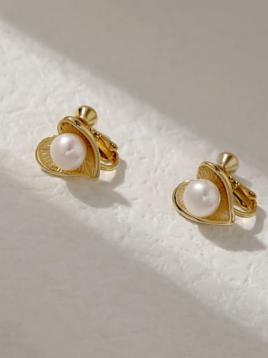 Brass Imitation Pearl Heart Vintage Stud Trend Korean Fashion Earring