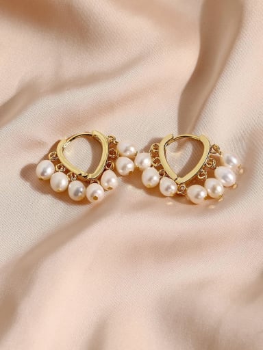 Brass Freshwater Pearl Heart Minimalist Huggie Earring