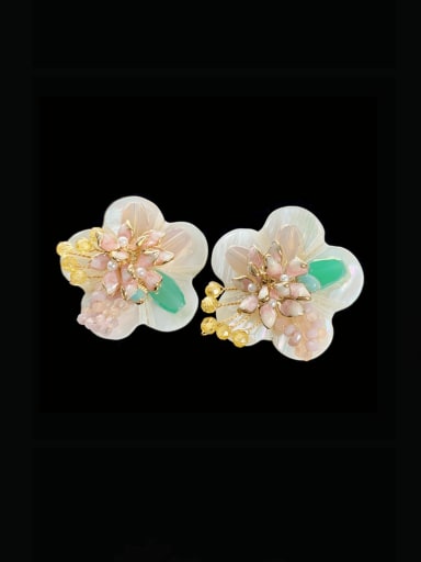 Zinc Alloy Shell Flower Vintage Stud Earring