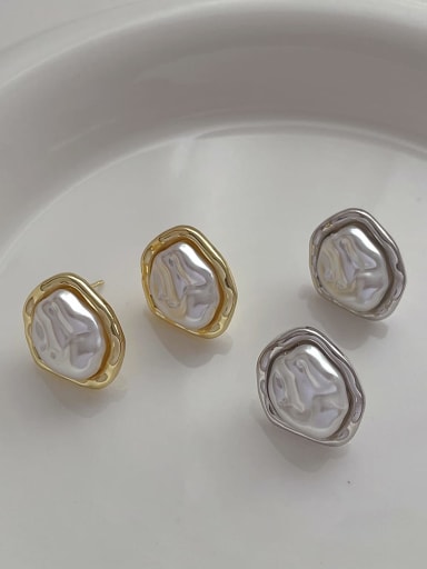 Brass Imitation Pearl Irregular Minimalist Stud Earring