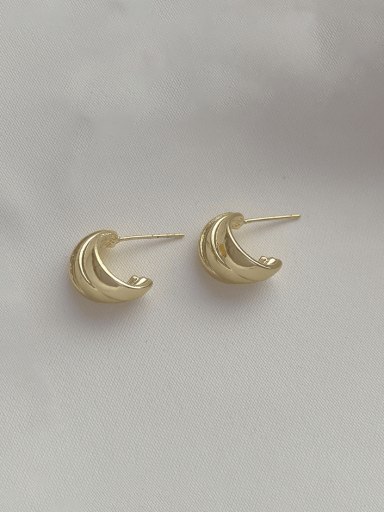 H190 Gold Asymmetric Brass Geometric Minimalist Stud Earring