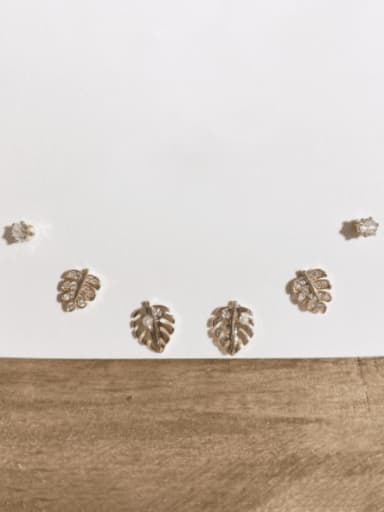 Brass Cubic Zirconia Trend Leaf  Set Stud Earring