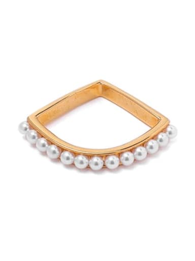 Triangle ring (Beizhu) Brass Imitation Pearl Geometric Minimalist Stud Earring