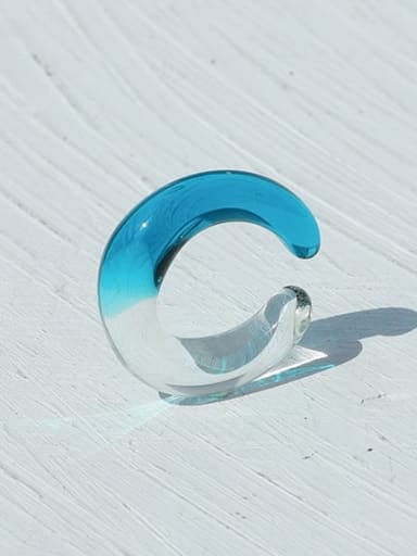 Hand Glass Clear Round Minimalist Band Ring