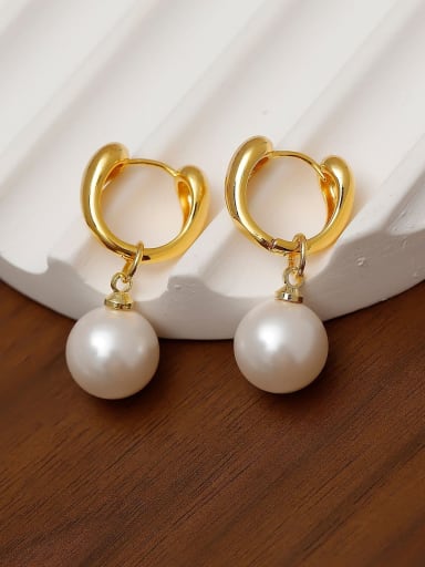 18K gold Brass Imitation Pearl Geometric Minimalist Huggie Earring