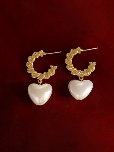 Brass Freshwater Pearl Heart Minimalist Drop Earring