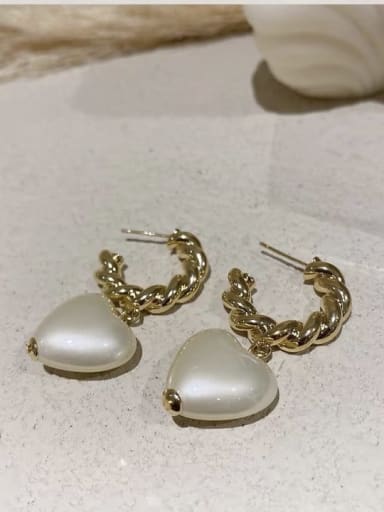 Smooth pearl Love Earrings Copper Alloy Freshwater Pearl Heart Trend Hook Earring