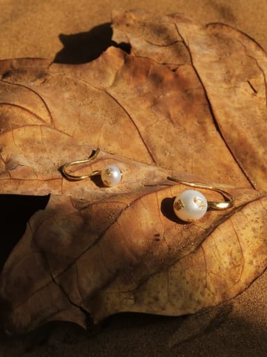 Brass Freshwater Pearl Flower Vintage Hook Earring (single)