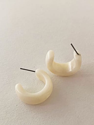 Alloy Resin Geometric Vintage semicircle C Stud Earring