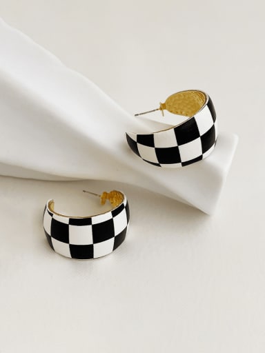 Zinc Alloy Enamel Geometric Minimalist Checkerboard C-Shaped Earrings