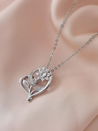 White K Brass Rhinestone Heart Vintage Necklace