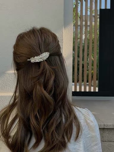 (spring clip) Alloy Dainty Leaf Imitation Pearl White Hair Barrette