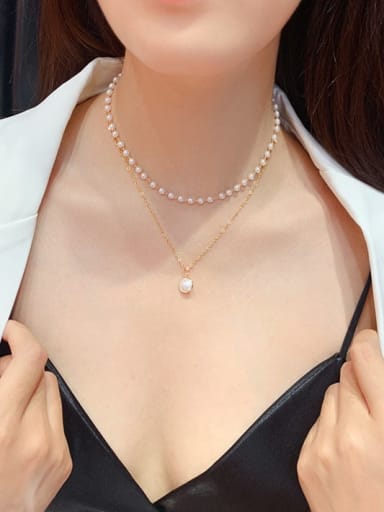 Zinc Alloy Imitation Pearl White Classic Multi Strand Necklace
