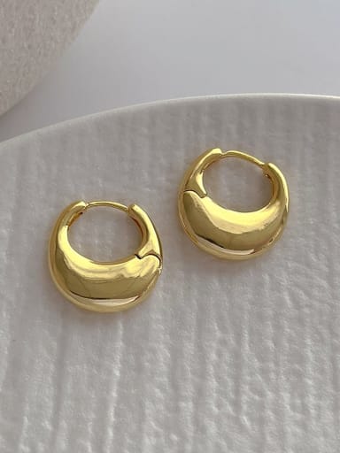 Q239 Gold Brass Geometric Trend Stud Earring