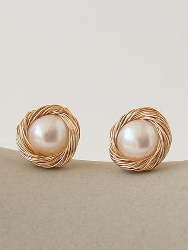 Brass Imitation Pearl Round Vintage Stud Earring