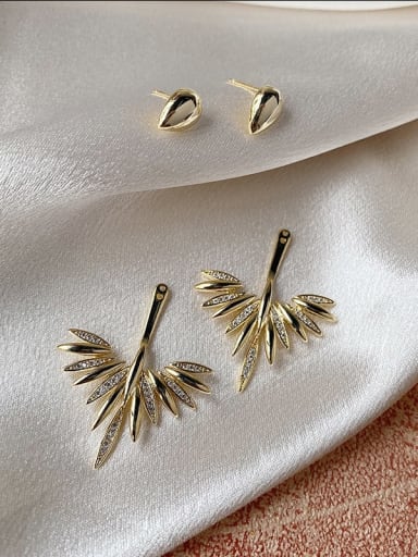 Zinc Alloy Cubic Zirconia Leaf Vintage Stud Earring